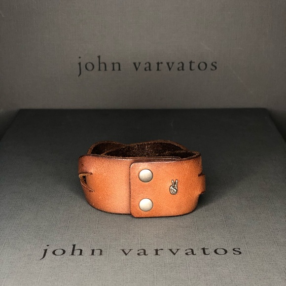 John Varvatos Other - John Varvatos Leather Cuff bracelet ✌🏼